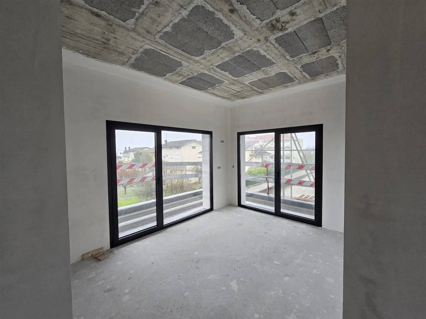 762812811_1675437184583249_3130558761298034535_n Apartamento T3 em Mangualde