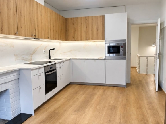 T3+2 Duplex