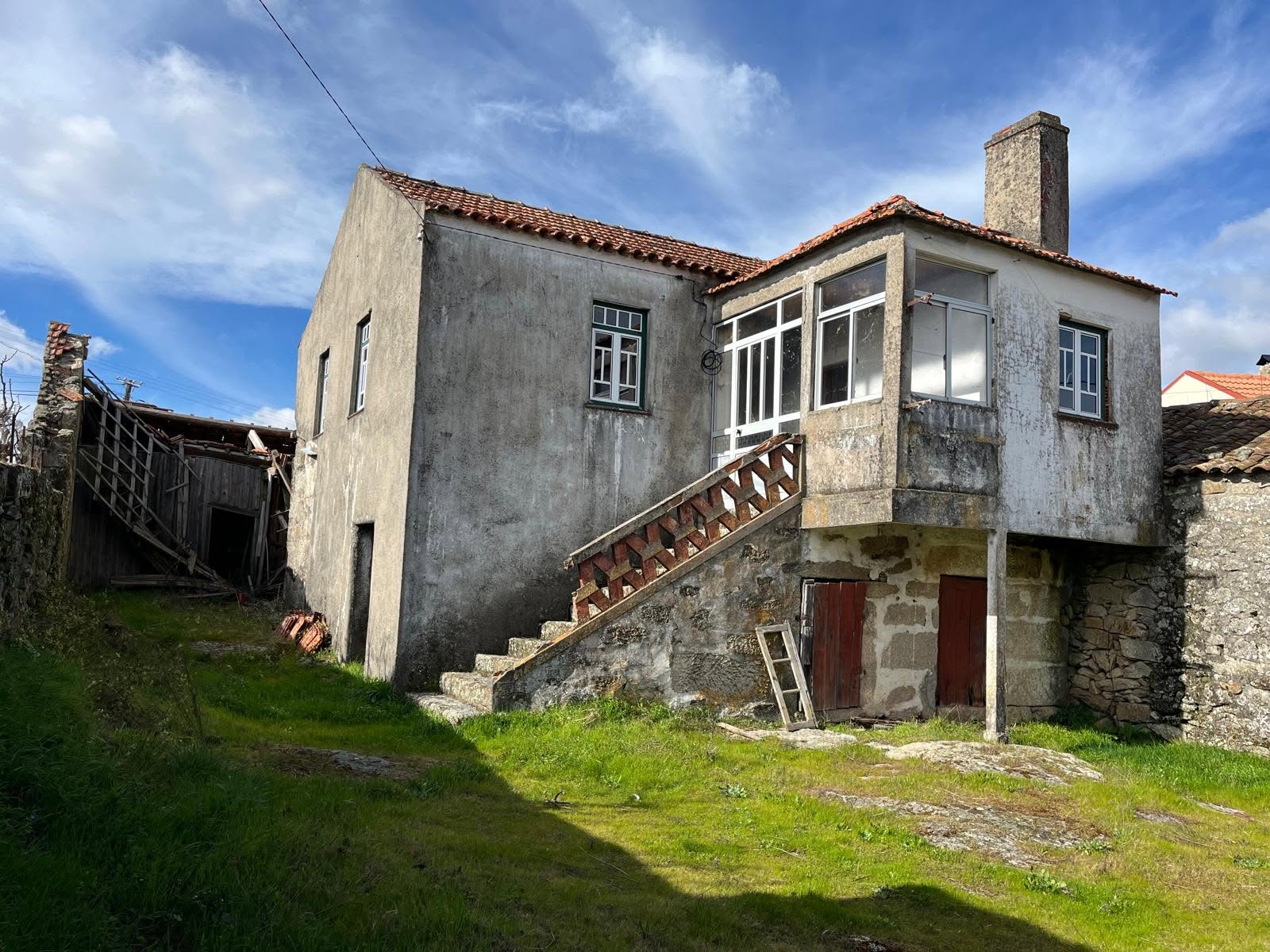 Moradia nos Monteiros